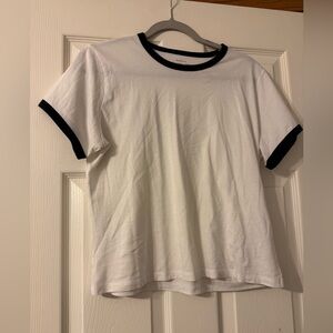 NWT Abercrombie skimming tee size medium off white with black edges